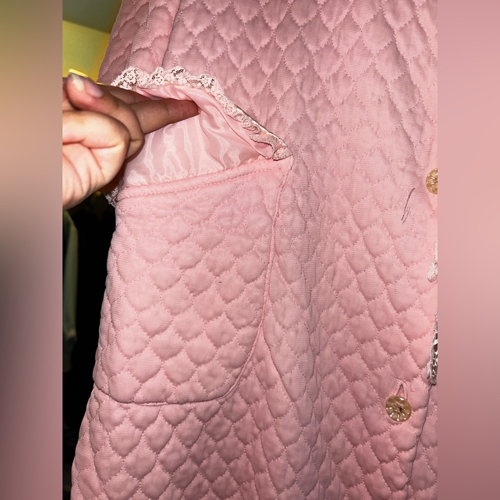 1970 Vintage House Robe - Picture 3 of 7